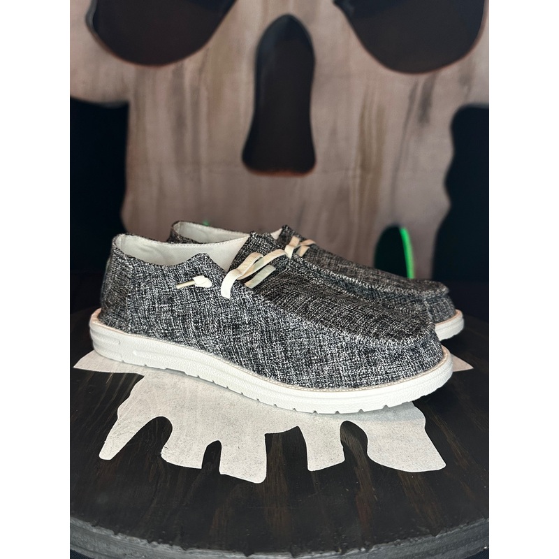 1031 Slip On Flax Black Canvas Shoes