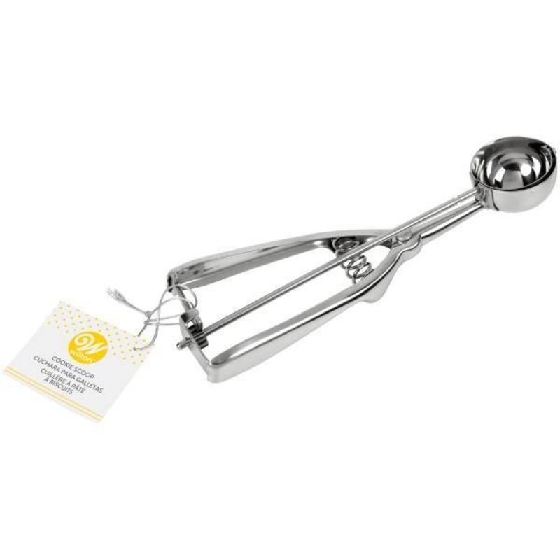 Wilton Metal Cookie Scoop 8in 1.5in Scoop
