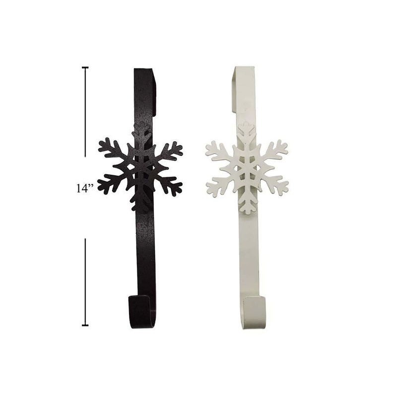 Santa’s Secrets Metal Wreath Hanger with Snowflake 14in VRT