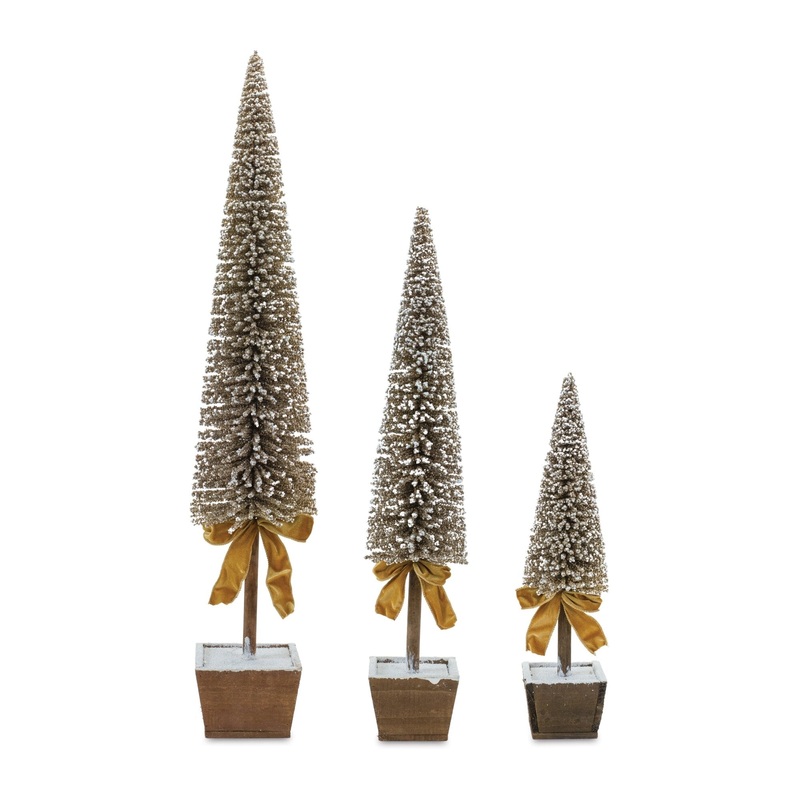 Plastic Potted Tree, 20.5 – 39 (Set of 3)