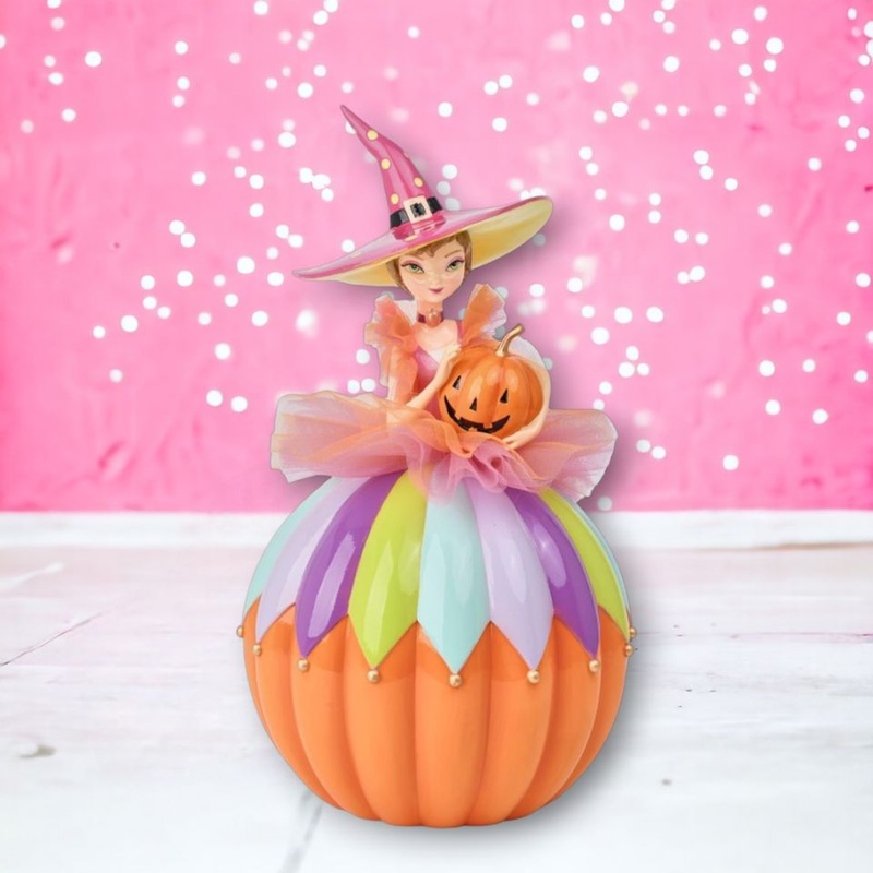 Resin Pumpkin Queen Figurine, 12.5