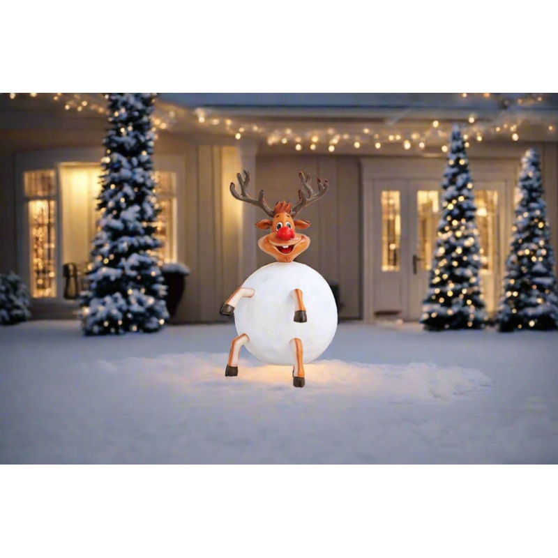 Reindeer in Snowball