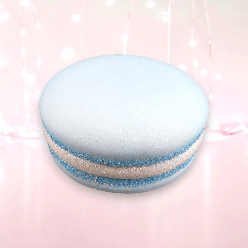 14 Blue Macaron Cookie