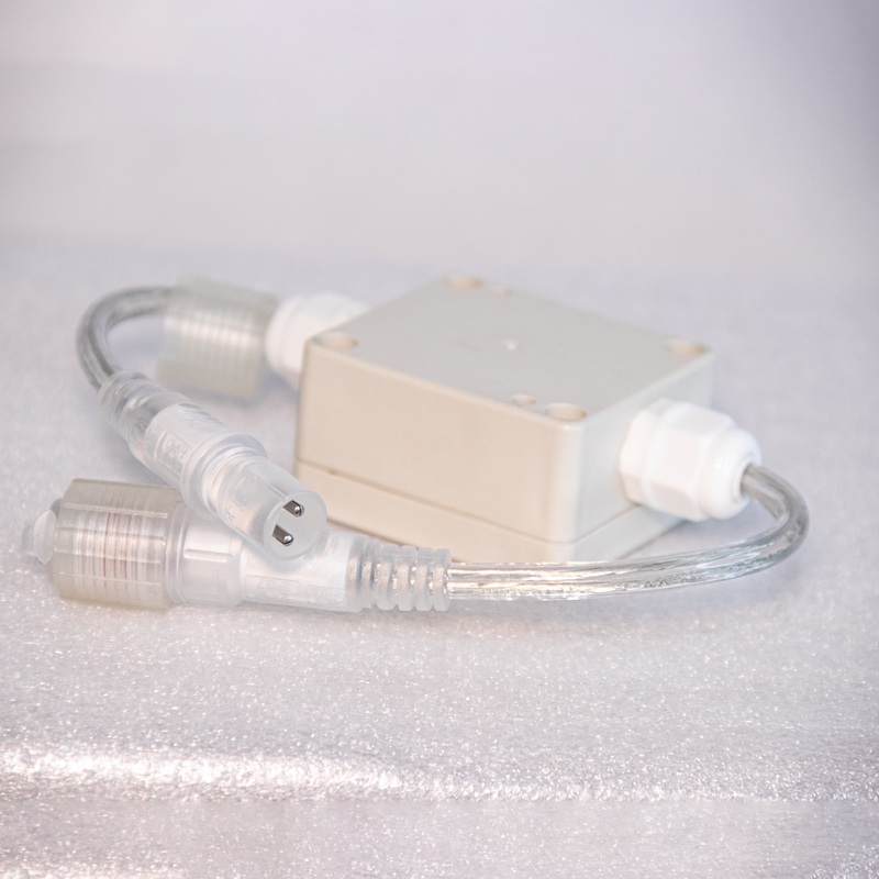 Dual Color Polarity Switch Controller
