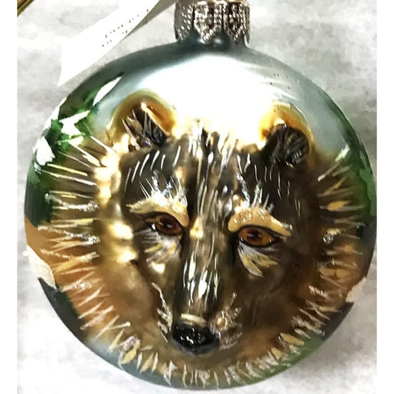 Wolf Molded Ornament, 3