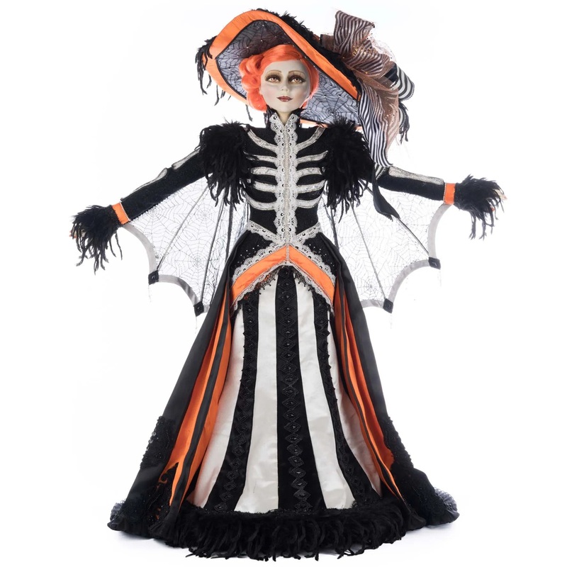 Mrs. Macabre Doll, 32