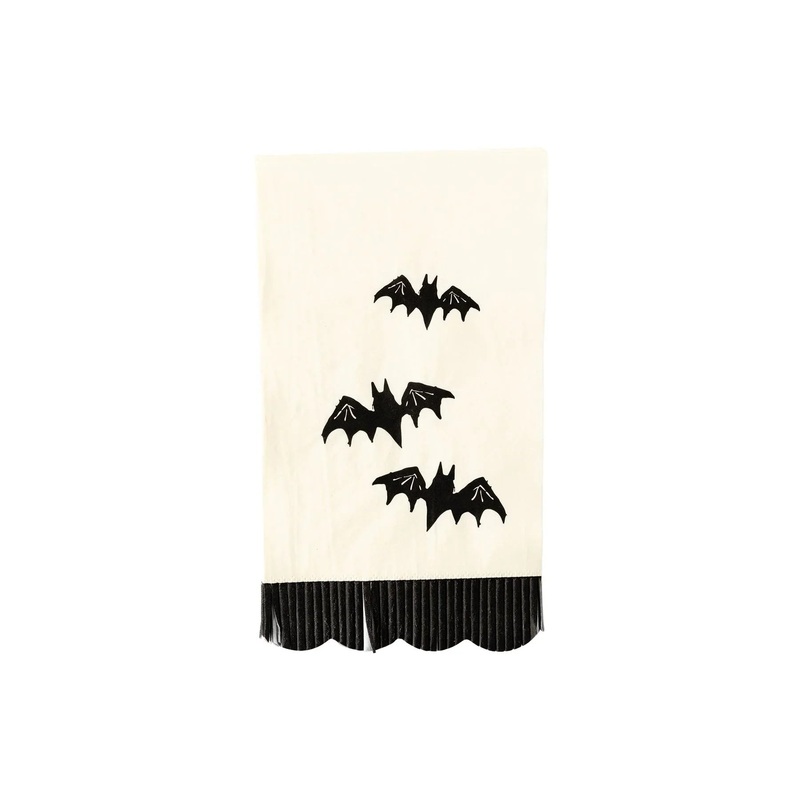 Bats Fringe Scallop Dinner Napkin | 24 ct