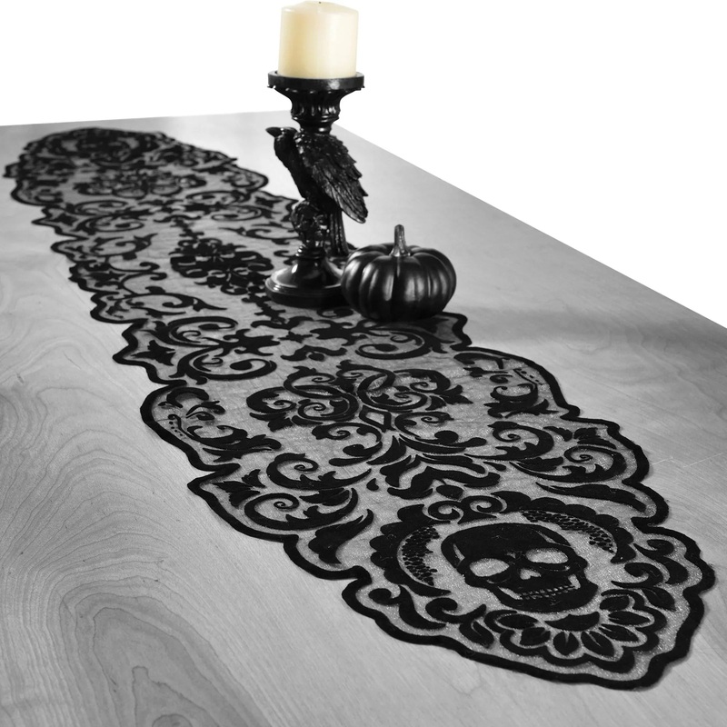 Halloween Glam Boneyard Tablerunner | 1ct