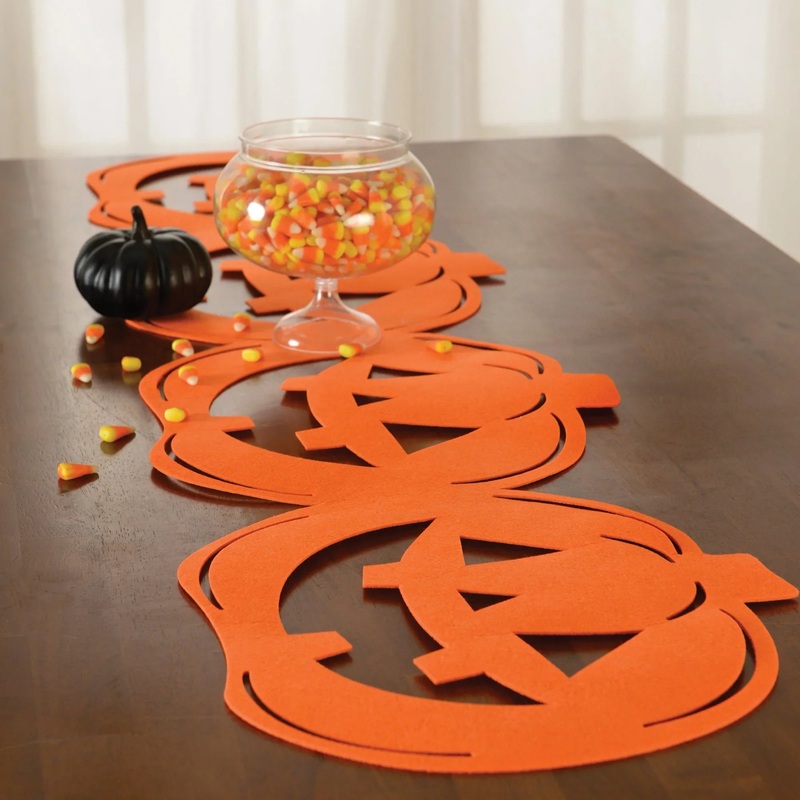 Halloween Jack O Lantern Table Runner 53×13 | 1ct